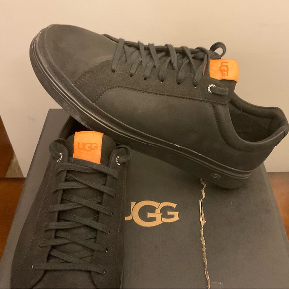 UGG sneakers - Picture 3 of 4